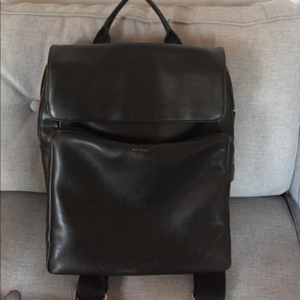 Matt & nat black vegan leather backpack