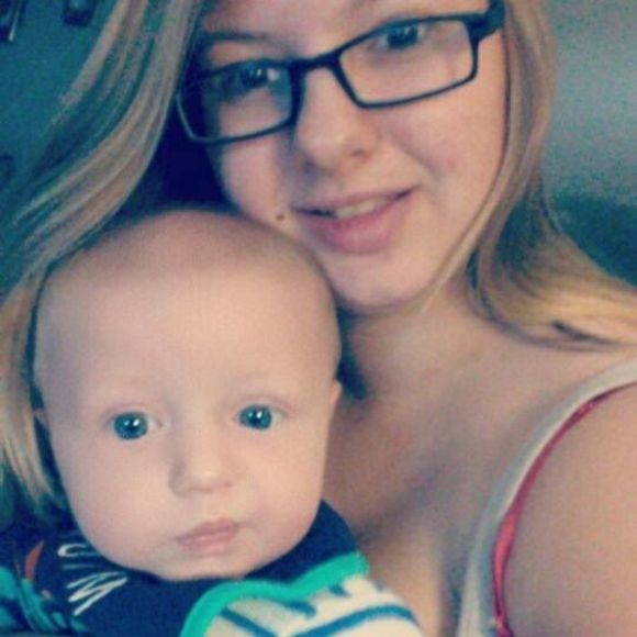 Meet your Posher, Macey - Picture 1 of 1