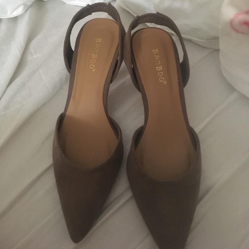 Heels - Picture 2 of 3