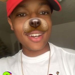 Meet your Posher, Ray