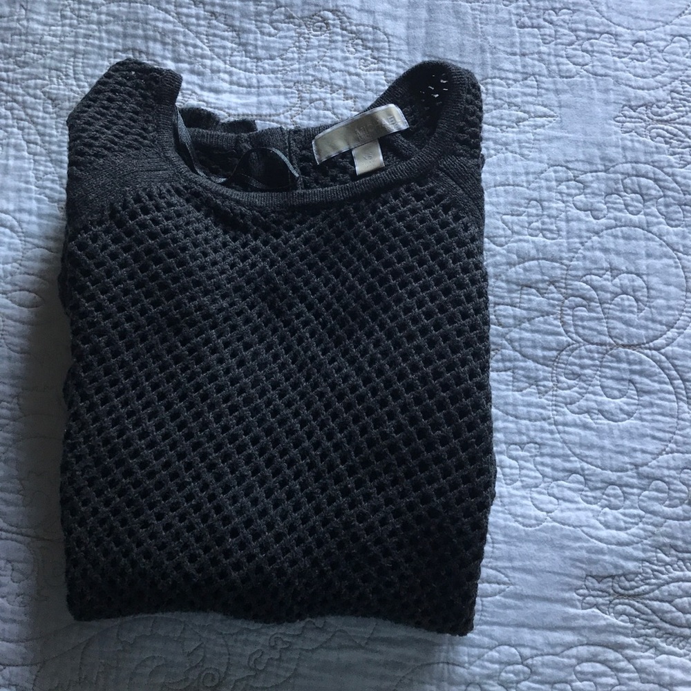 🍂Michael Kors knit sweater with button detail🍂