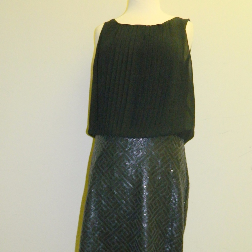 Vince Camuto cocktail dress size 12 NWT
