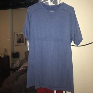 Lulu lemon Metal Vent Tech short sleeve