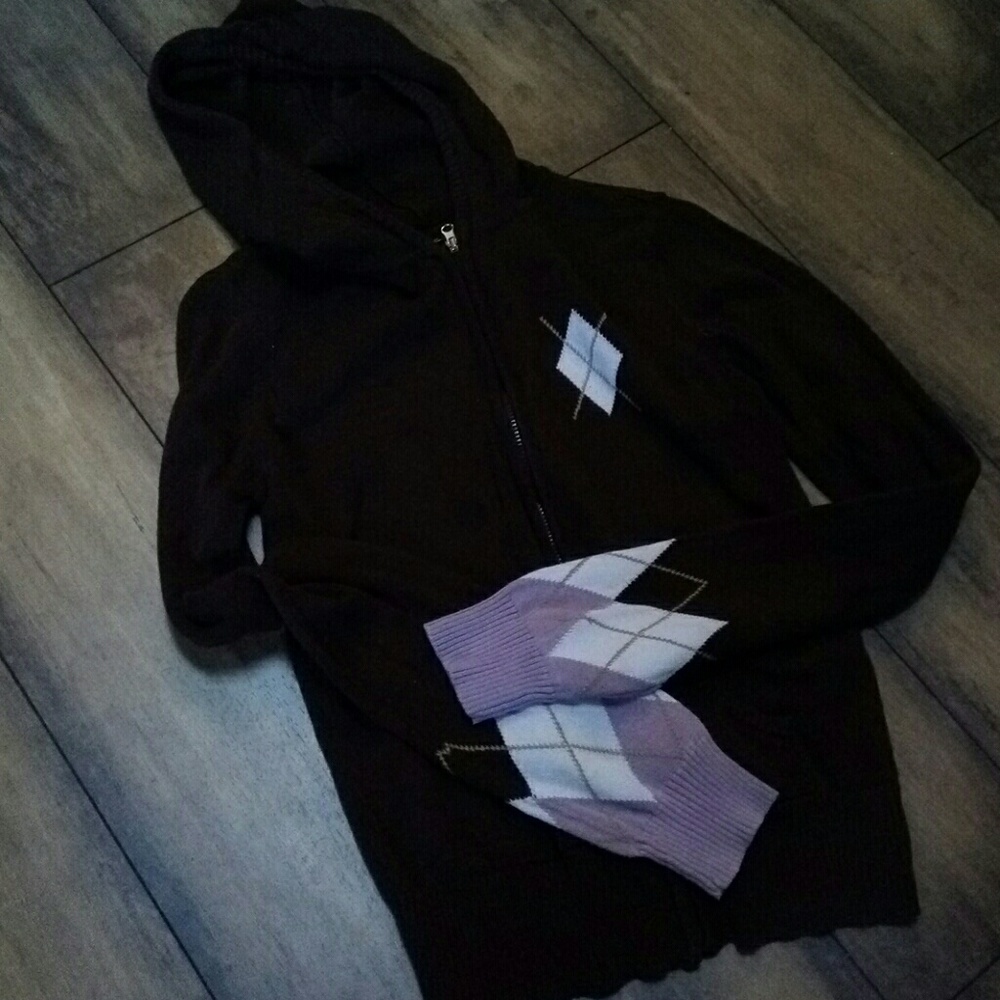 Take out zip hoodie sweater. Pink Argyle design