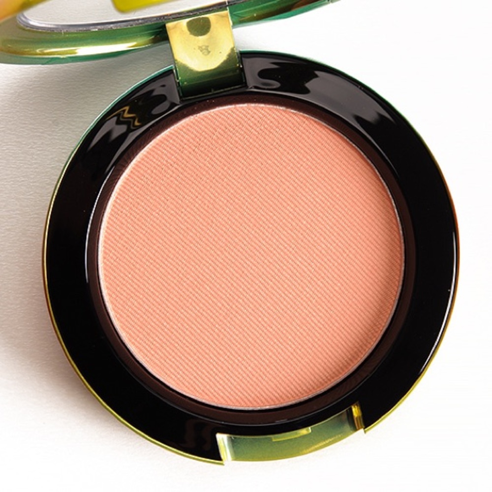 MAC Crisp Whites blush