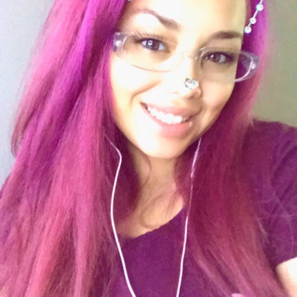 Meet your Posher, Amanda