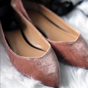 Banana Republic Velvet Lace Up Flats