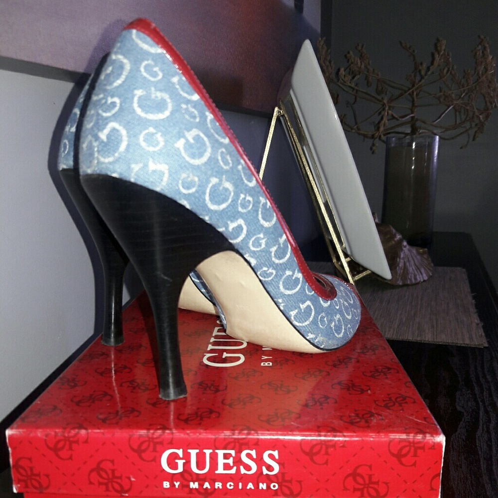 Heels - Picture 2 of 2