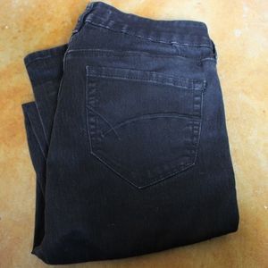 Black Denim Bullhead Skinny Jeans Size 7