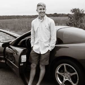 Meet your Posher, Mack