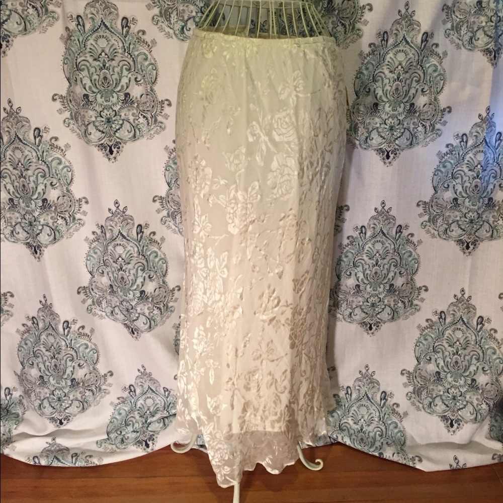 JBS LTD Plus Cream, floral long skirt, size 3x