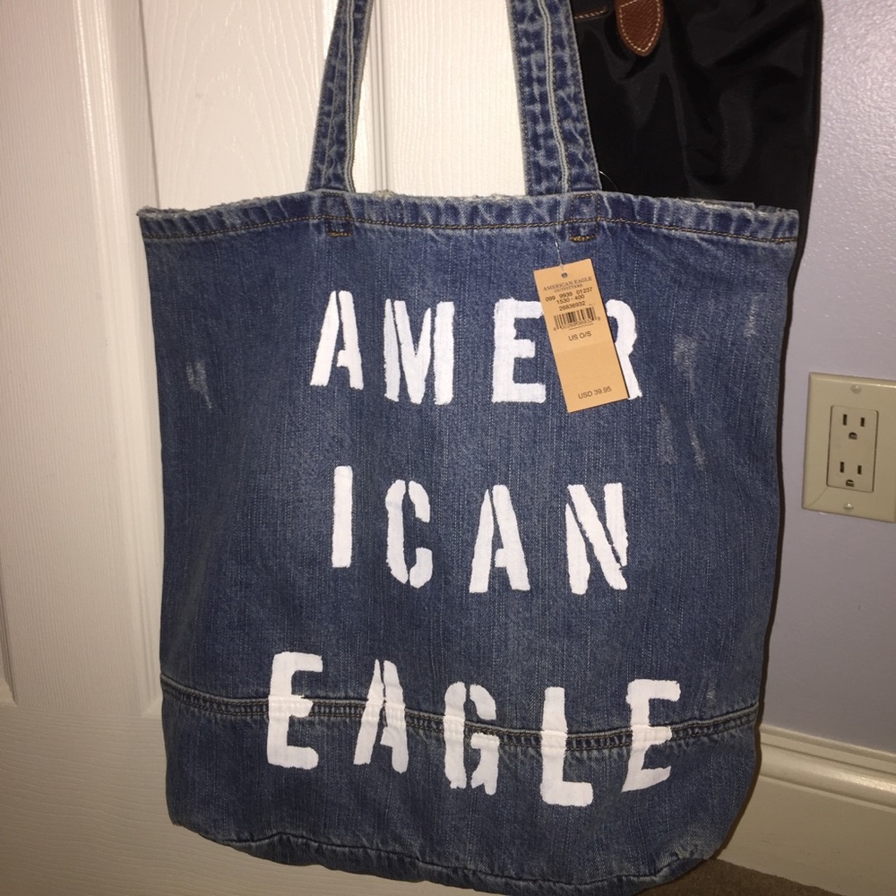 AMERICAN EAGLE TOTE