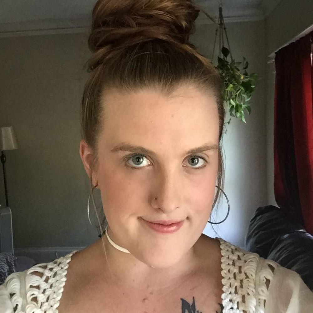Meet your Posher, Kami