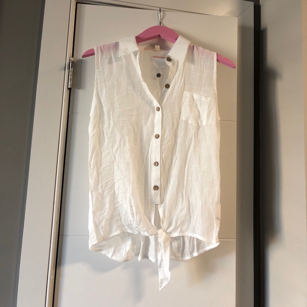 Anthropologie crop top!