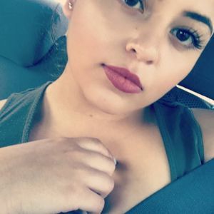 Meet your Posher, Iris