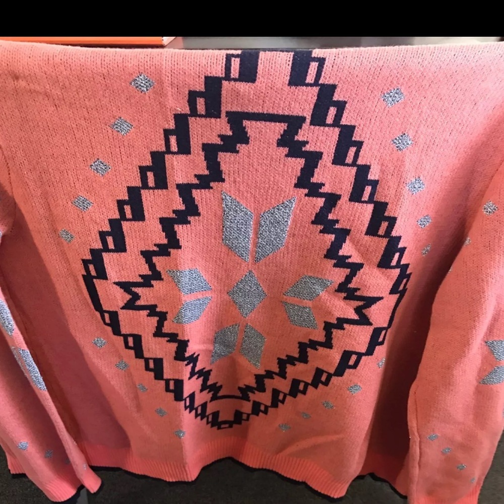 NWT Sweater Vanity L
