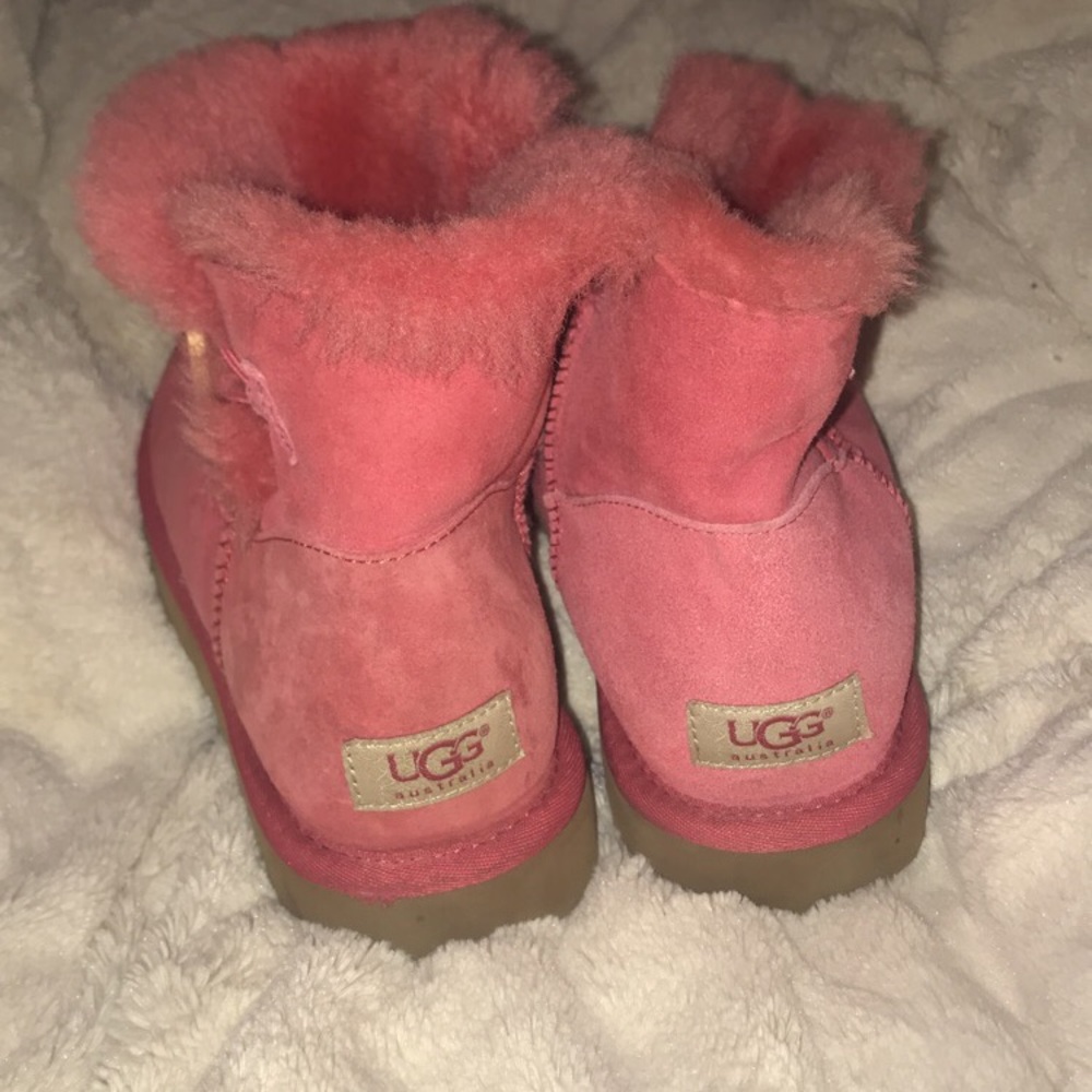 Pink Uggs