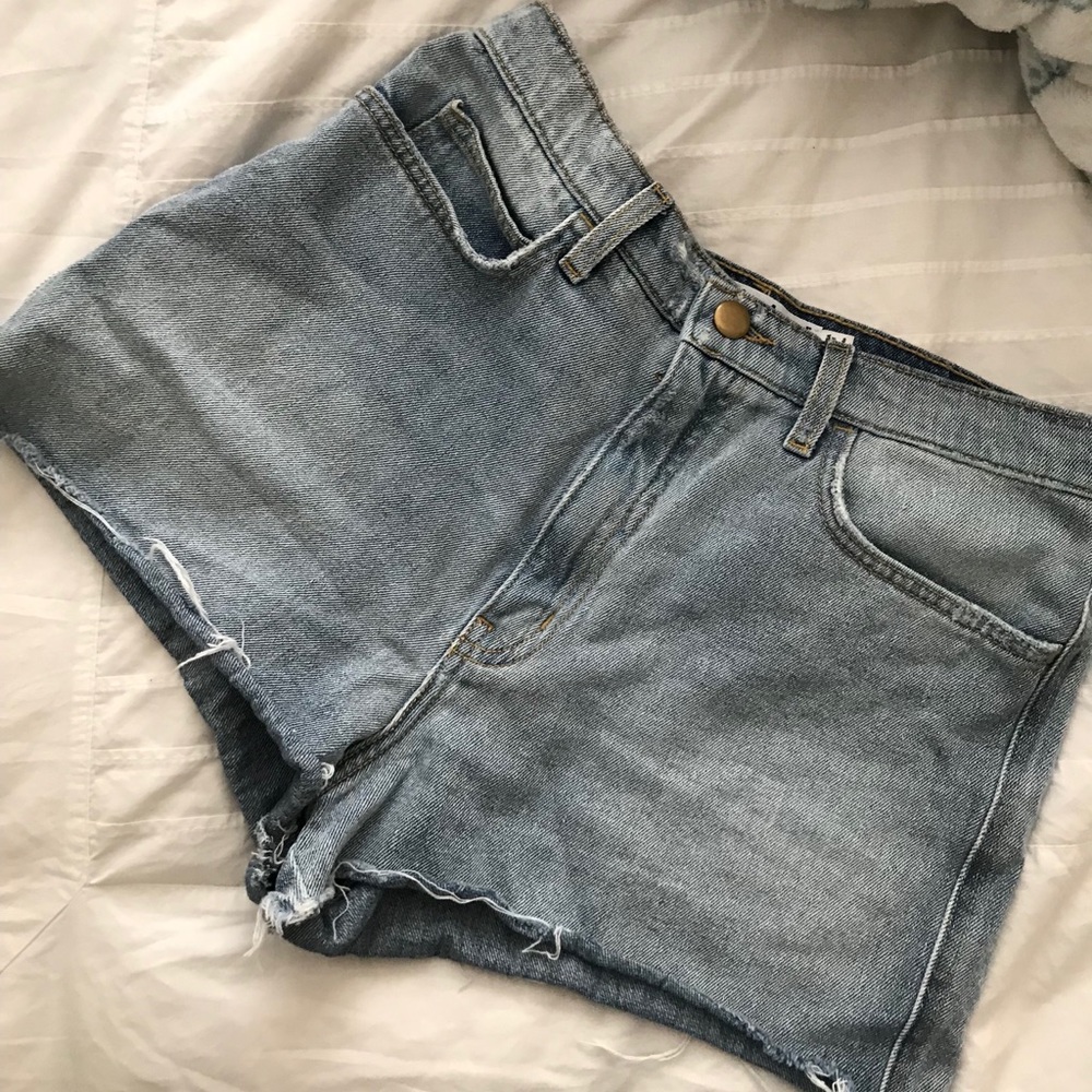 American Apparel Cut off Shorts