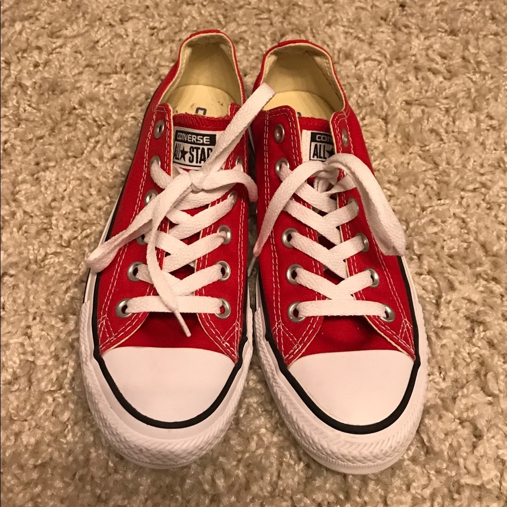 Womens Converse EUC RED size 8