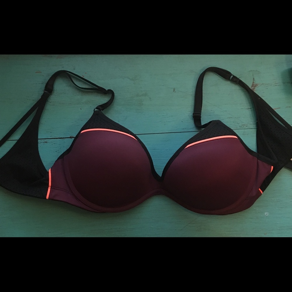 Victoria's Secret PINK bra