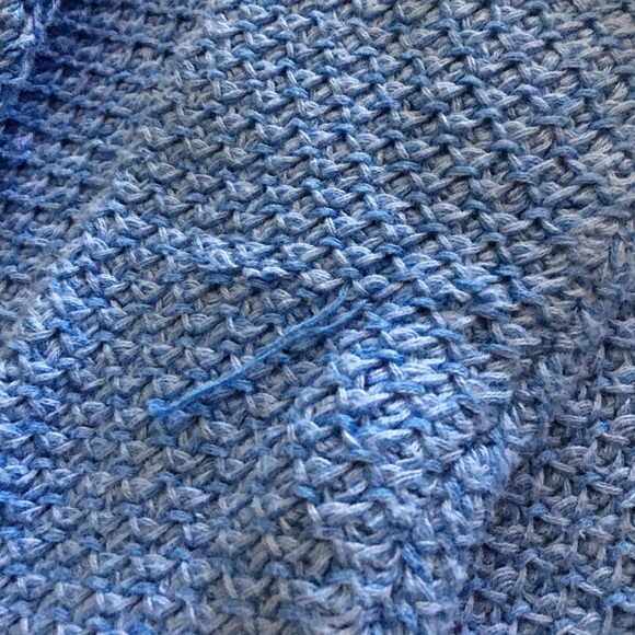 Van's Sweaters - Picture 4 of 8