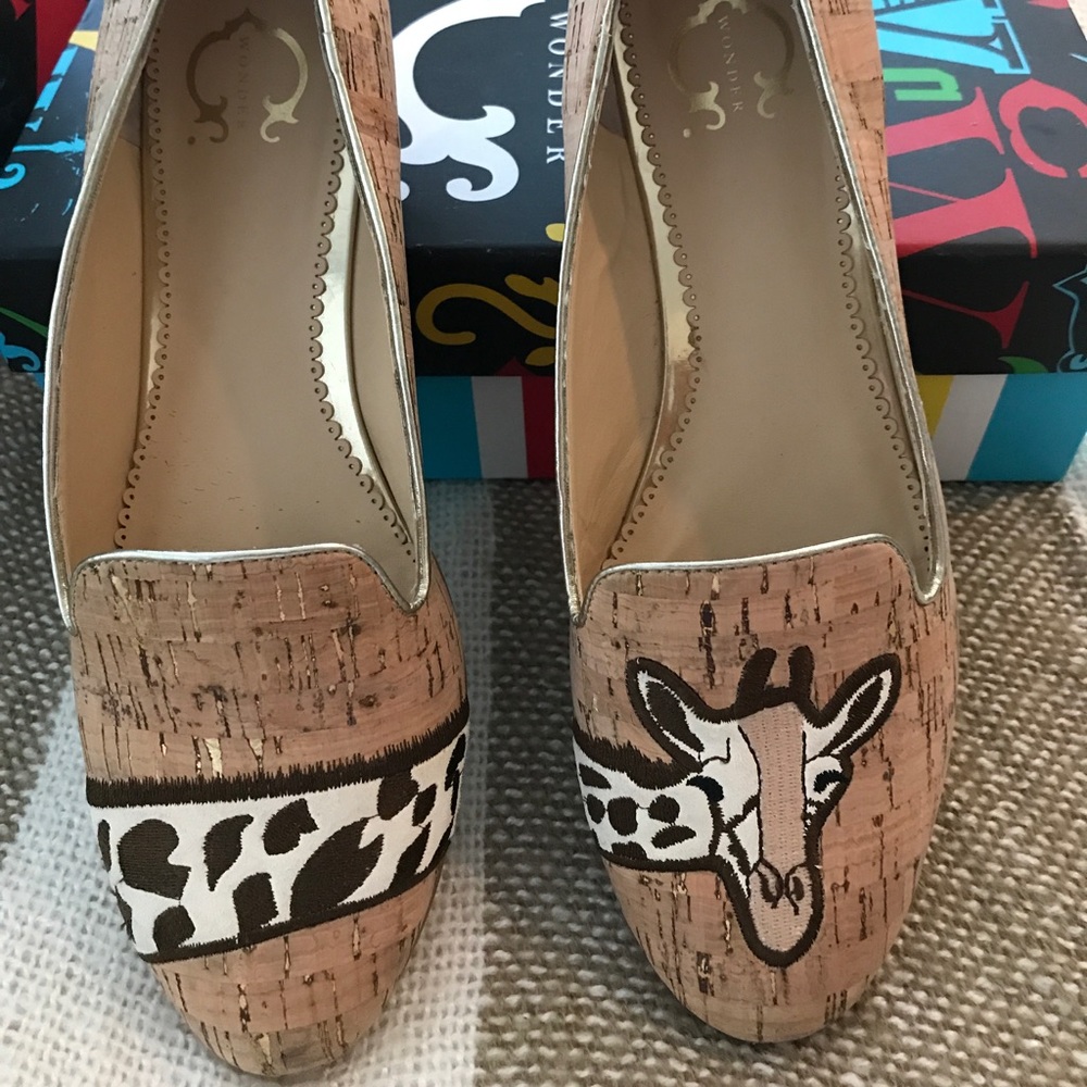 C wonder Cute Giraffe rare loafers size 8!!