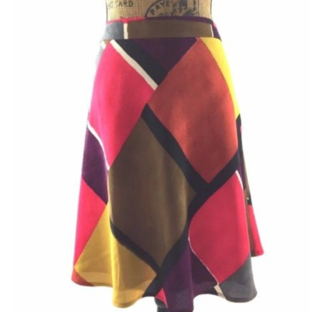 Ann Taylor LOFT size 2 color block skirt.