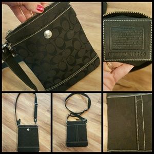 Coach Crossbody zip purse