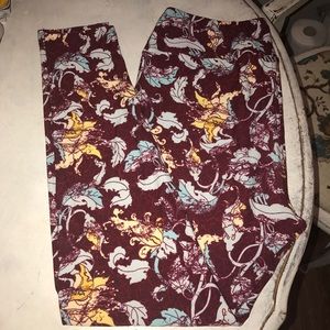 LulaRoe TC Leggings - Maroon with Leaves