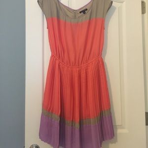 Color blocked dress