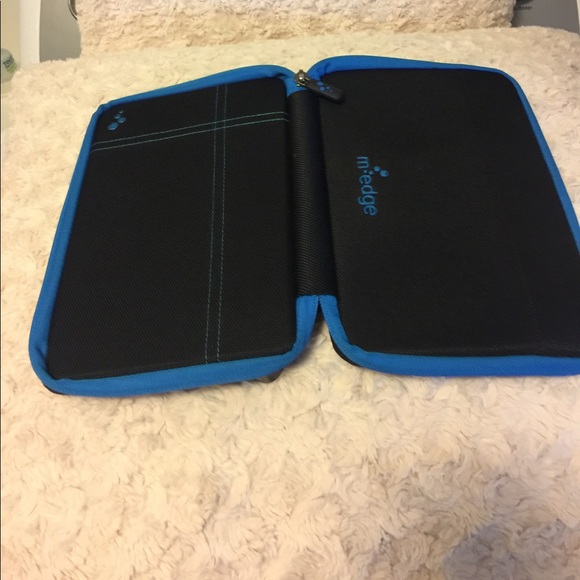 SOLD - Amazon Kindle Fire HD - Picture 4 of 4