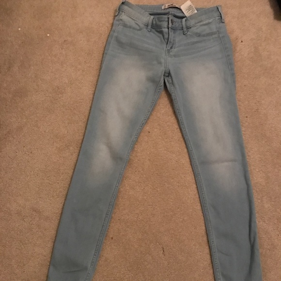 HOLLISTER skinny jeans light wash - Picture 2 of 4