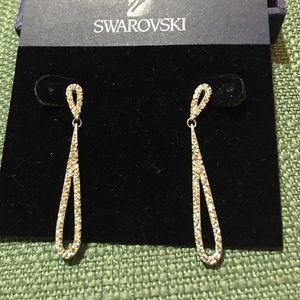 Swarvoski drop earrings