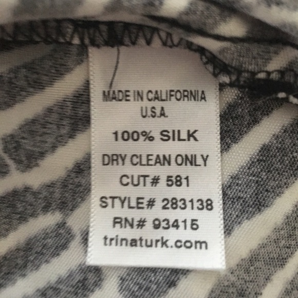 Trina Turk Printed Sleeveless Silk Dress - Picture 5 of 5