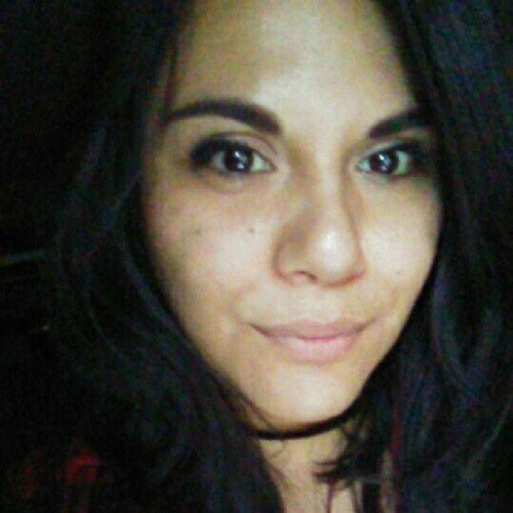 Meet your Posher, Leslie