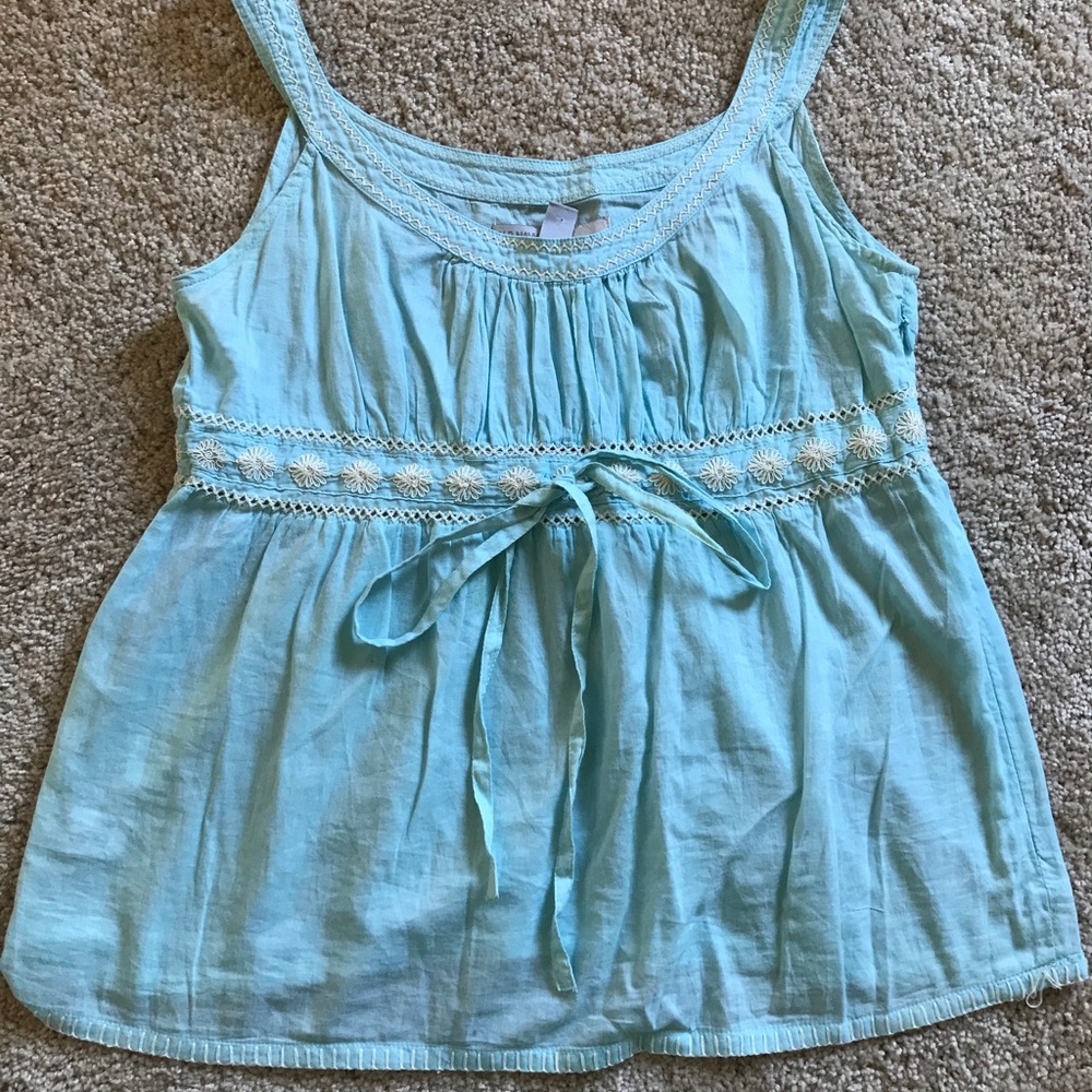 Pretty blue Old Navy Tank top