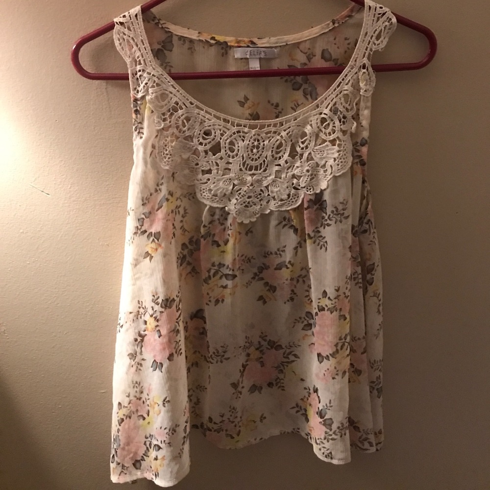 Lightweight floral tank top