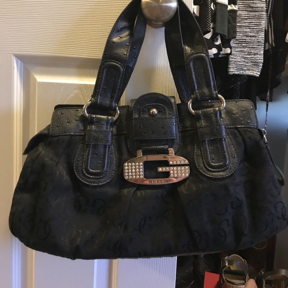 Black Guess purse