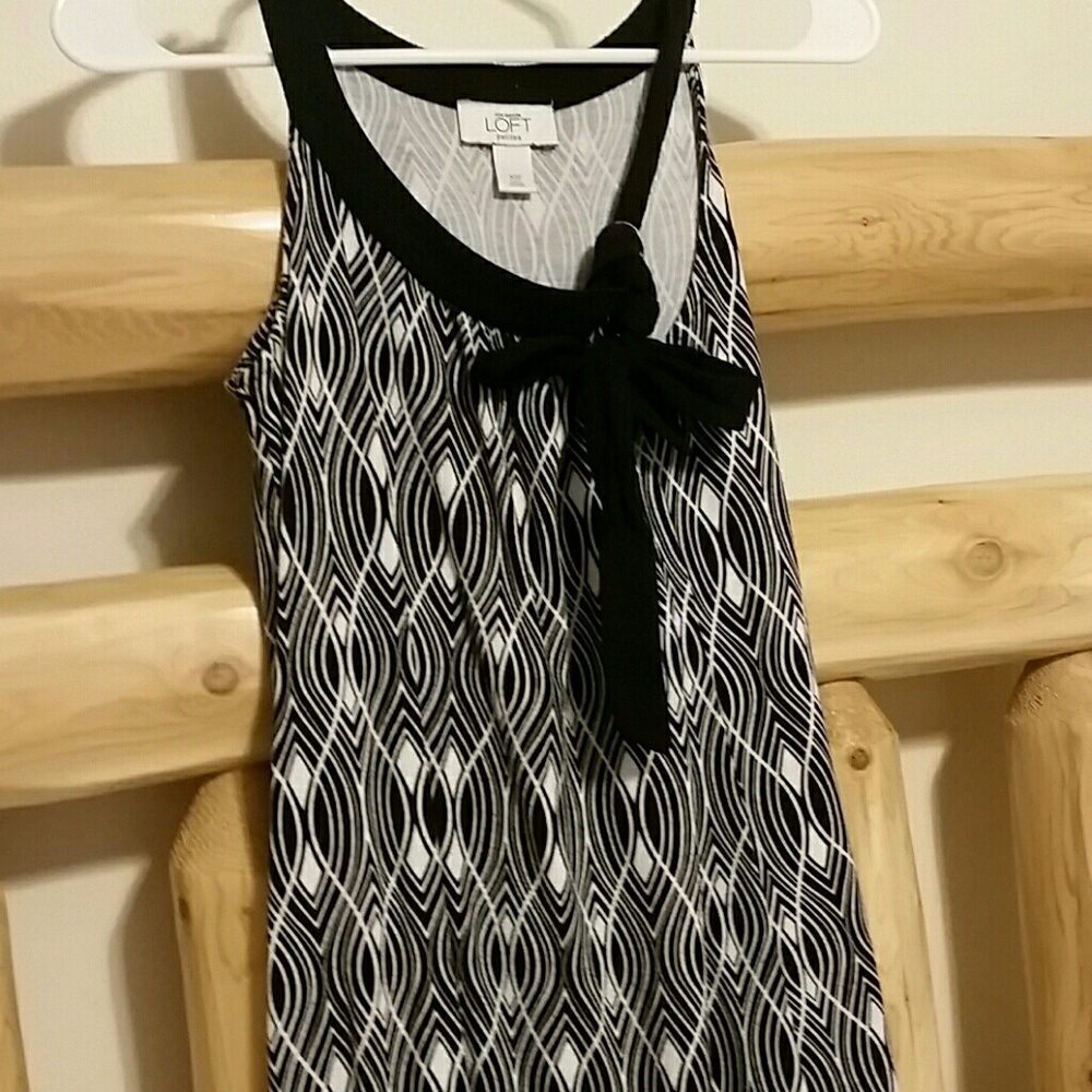 HEAD TURNING,  ANN TAYLOR LOFT DRESS/BLOUSE