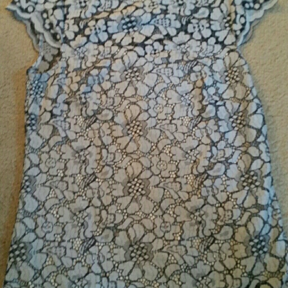 H&M lace blouse