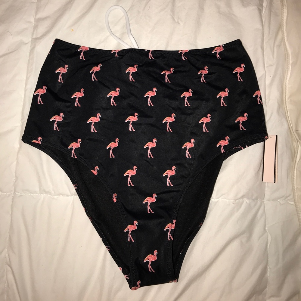 Victoria’s Secret Highwaisted Flamingo Bottoms NEW