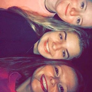 Meet your Posher, Caley