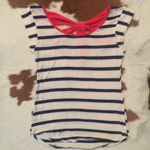 Women's White & blue striped shirt