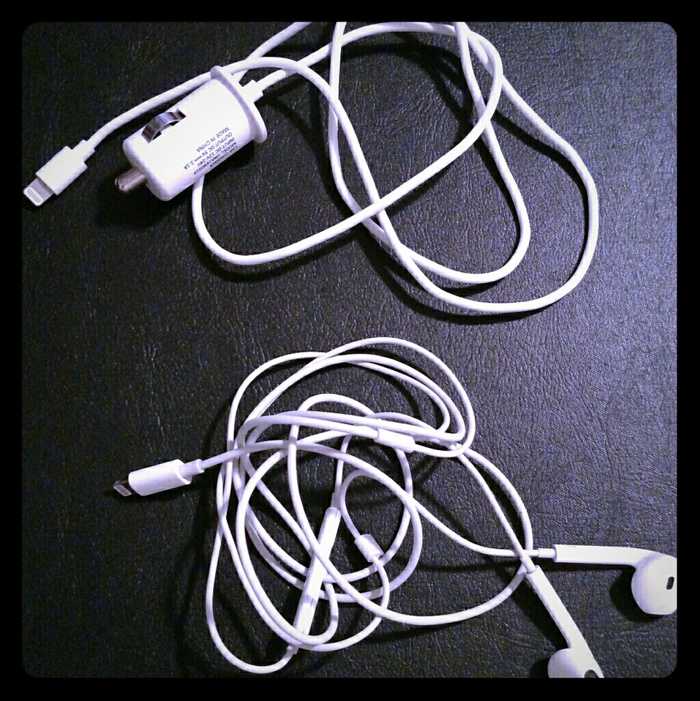 IPhone 7 Car Charger, Original Headset, + Extra