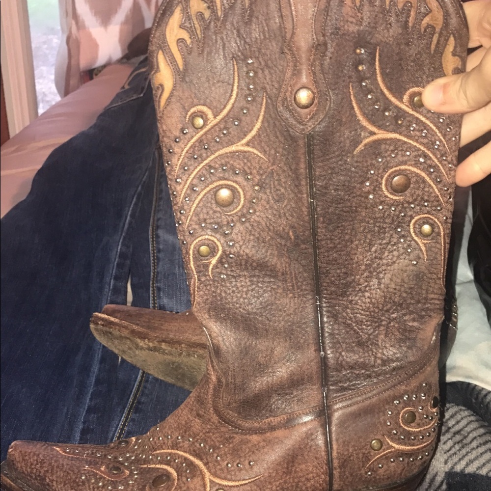 Corral boots