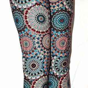 Fall Mandala Capri Leggings