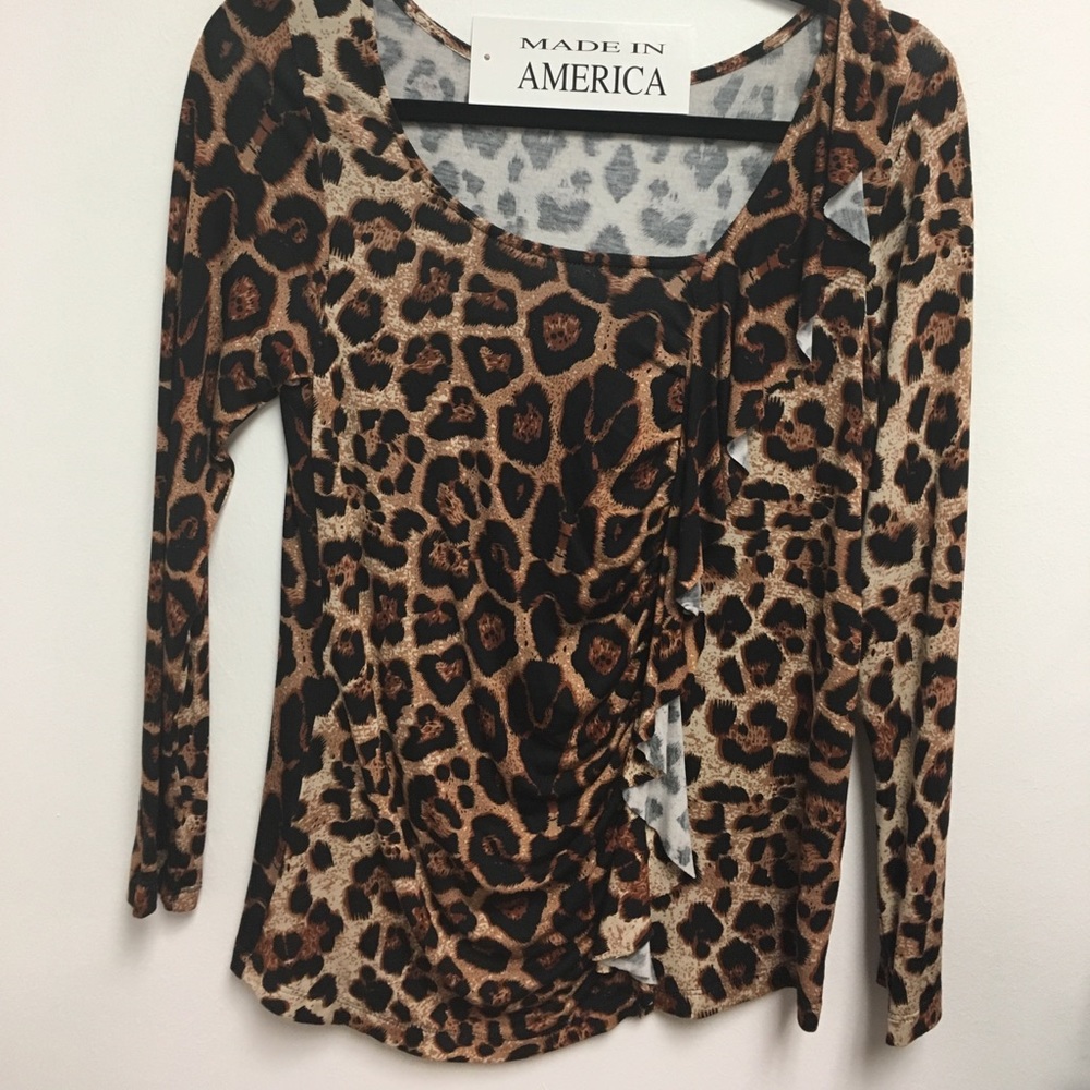 Long ruffled print shirt