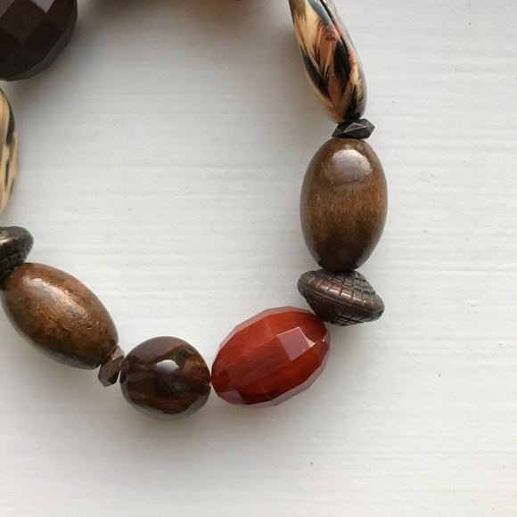 Handmade earth tone brown & red bead bracelet - Picture 3 of 5