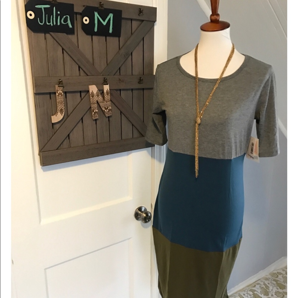 Colorblocked Julia by LuLaRoe