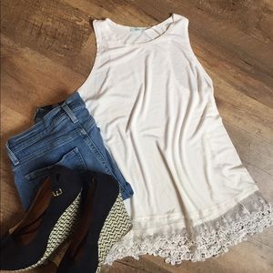 White lace trim tank